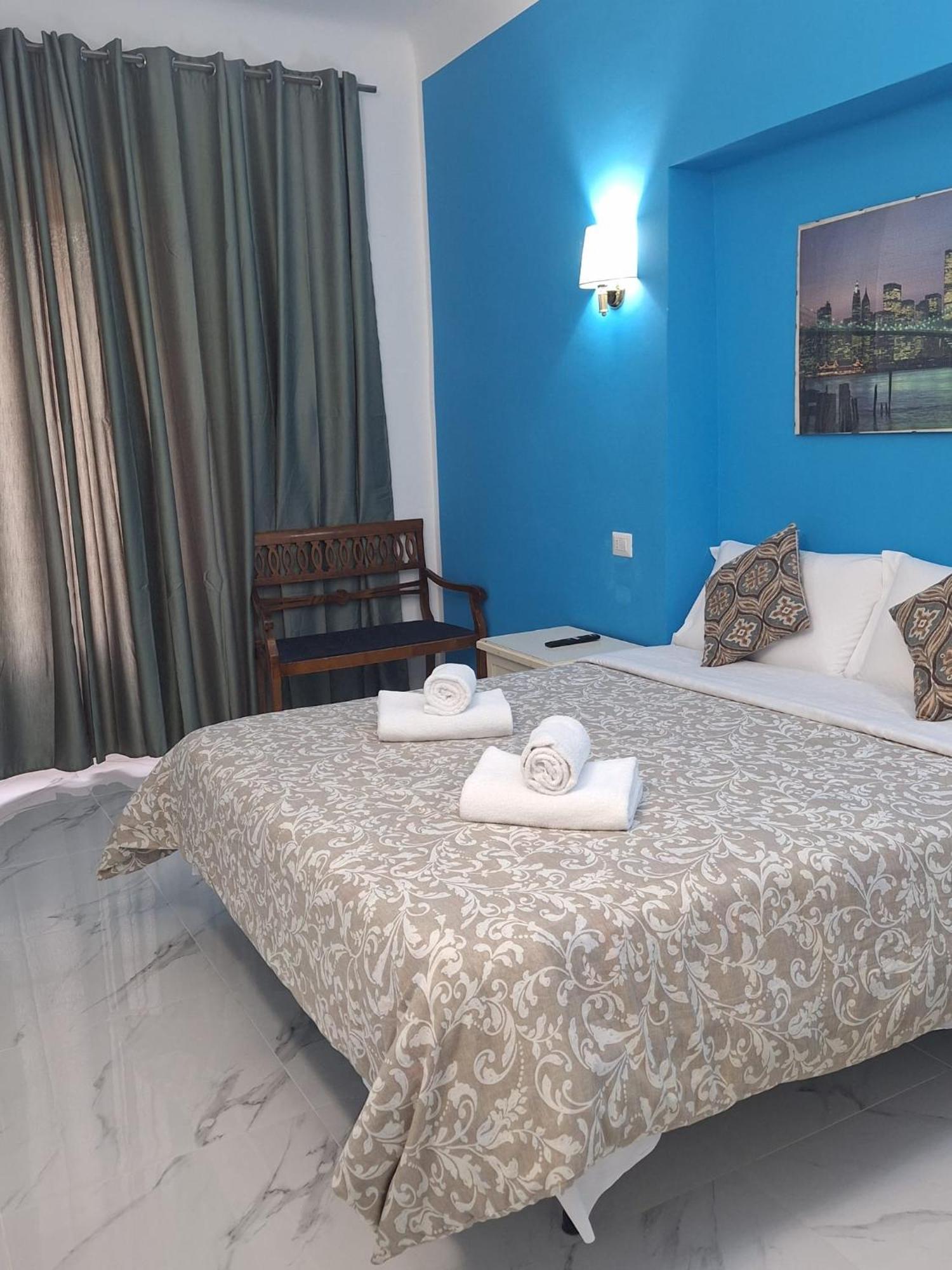 Relax On 247 Hostel Rome Exterior photo
